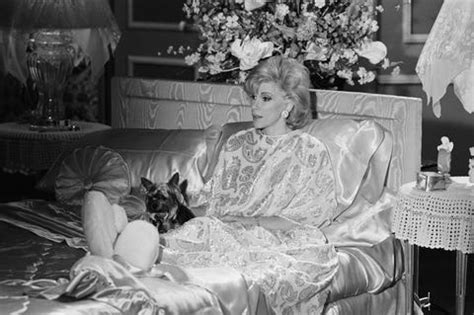 celebrity bed scenes|30 Iconic Celebrities In Bed .